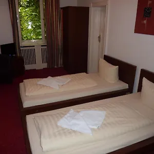 https://hotel-pension-kima.find-berlin-hotels.com